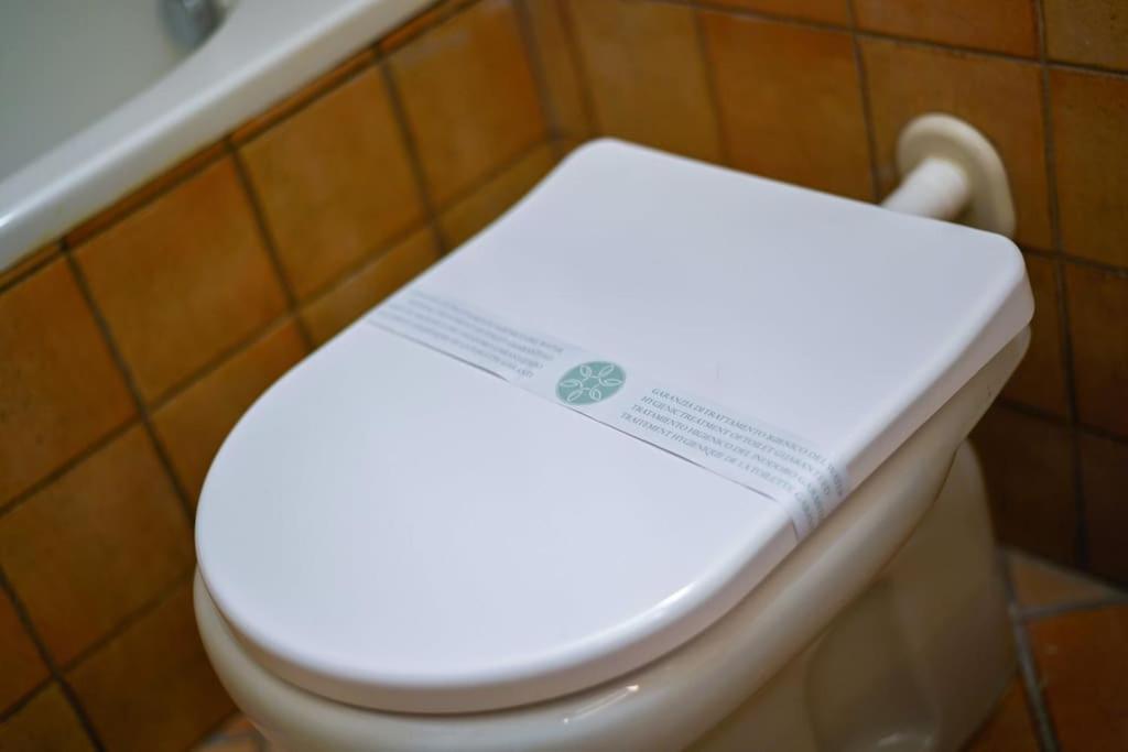 Costa di MezzateHappy Houseアパートメント エクステリア 写真