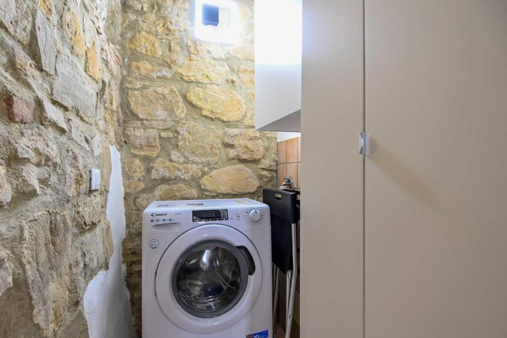 Costa di MezzateHappy Houseアパートメント エクステリア 写真